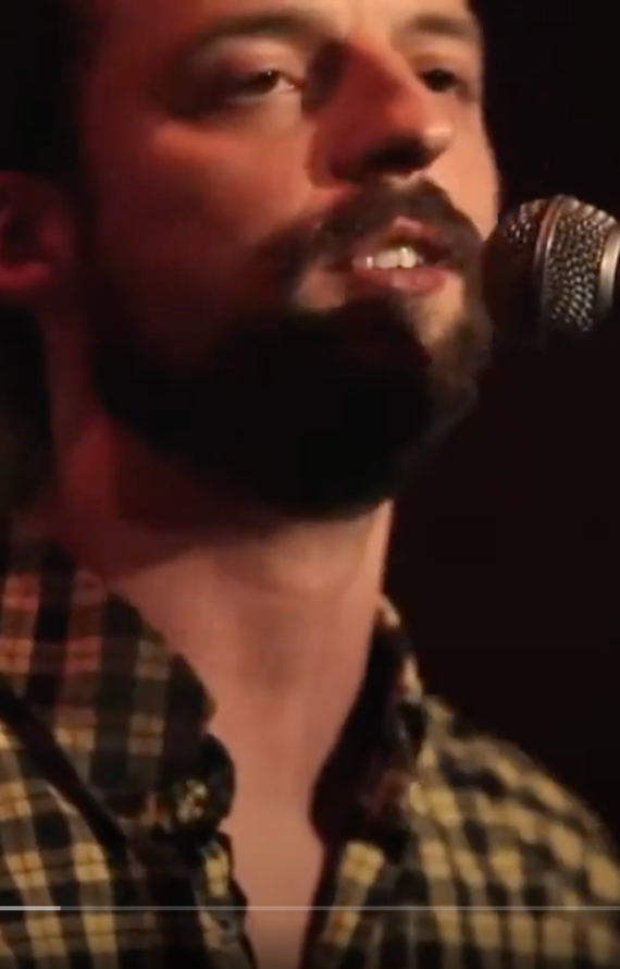 Video of Ben Killen performing live at The Living Room